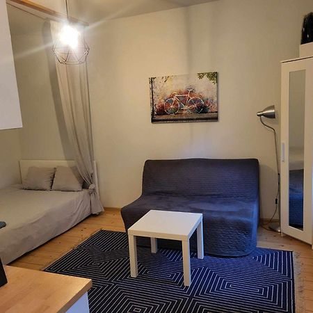Vip Apartment Krakau Buitenkant foto