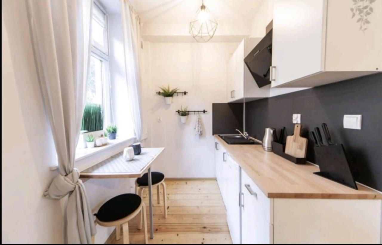 Vip Apartment Krakau Buitenkant foto