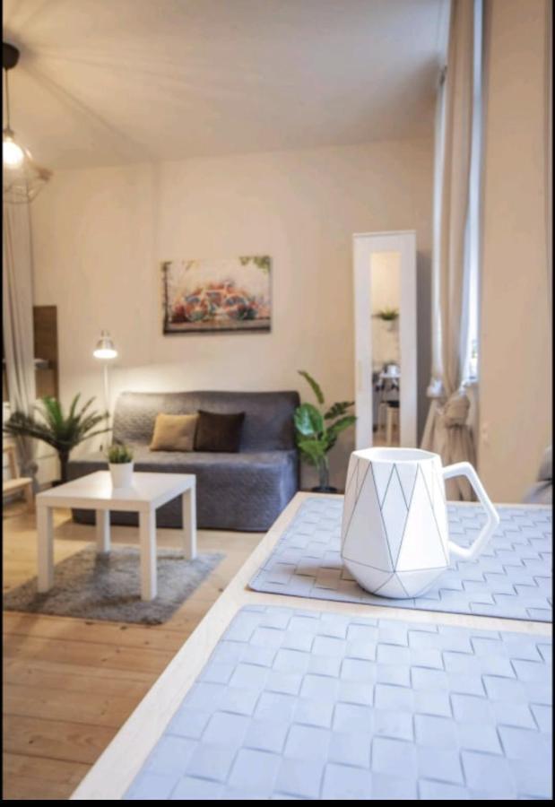 Vip Apartment Krakau Buitenkant foto